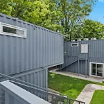 Experience The Unique Re-Nu Shipping Container #4